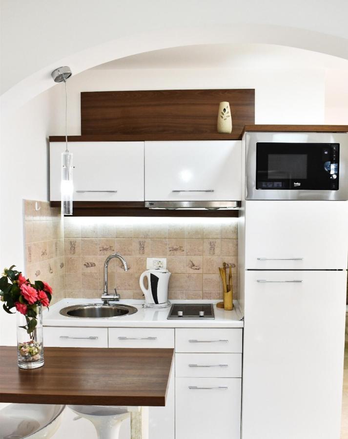Paunovic Apartments تيفات المظهر الخارجي الصورة