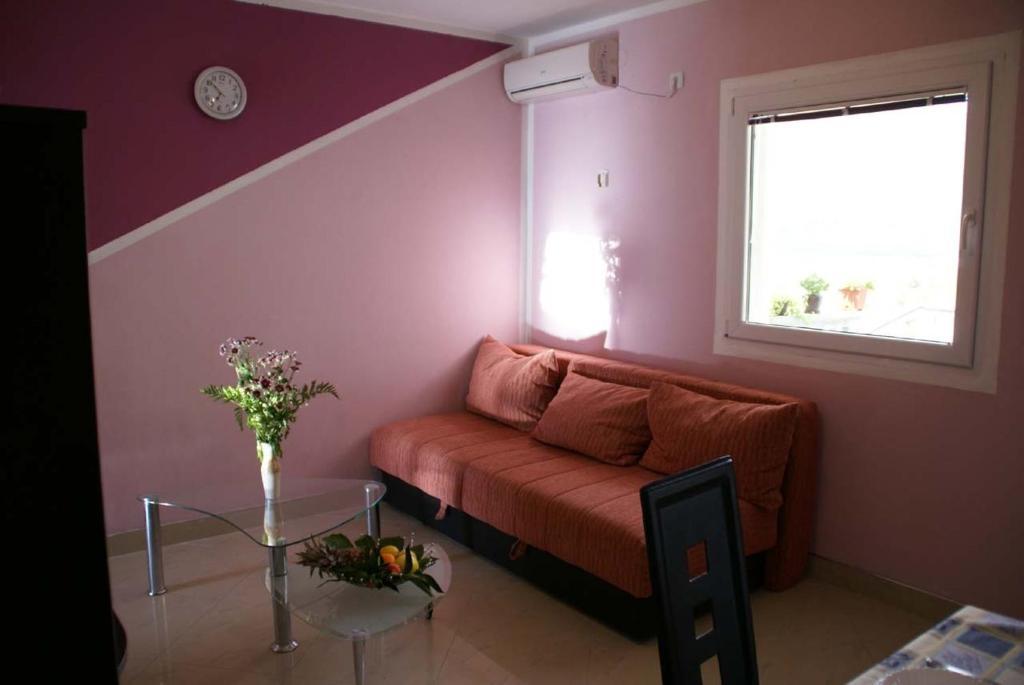 Paunovic Apartments تيفات الغرفة الصورة