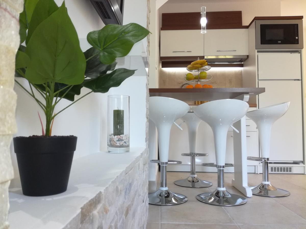 Paunovic Apartments تيفات المظهر الخارجي الصورة
